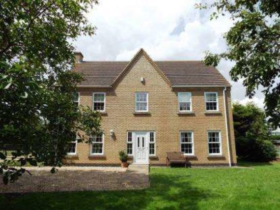 5 Bedroom Equestrian...